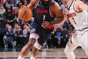 爱游戏体育赛事直播关于哈登焦点对战，西亚卡姆与30激战日本队分钟，战术调整胜负难料！比赛高潮迭起的信息